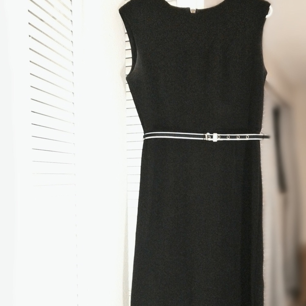 Karin Stevens black & white dress